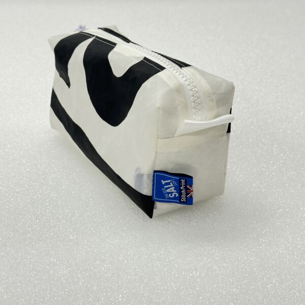 Recycled Sailcloth Wash Bag Thumbnail
