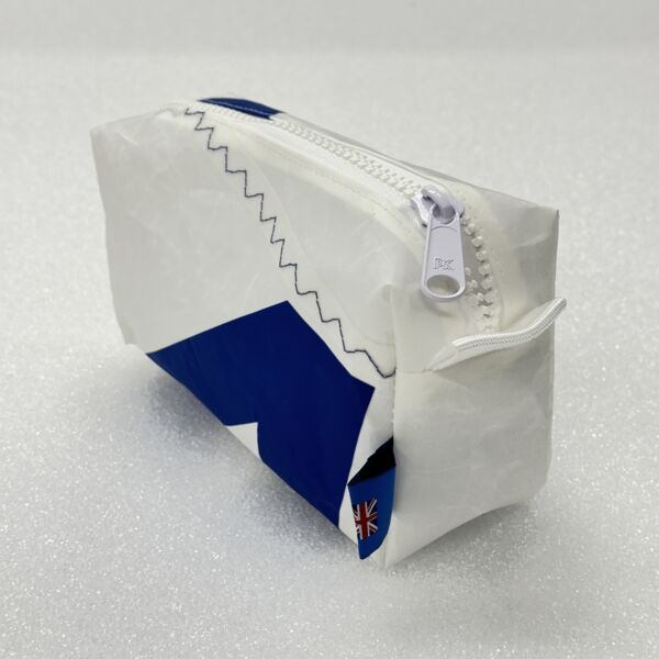 Recycled Sailcloth Wash Bag Thumbnail